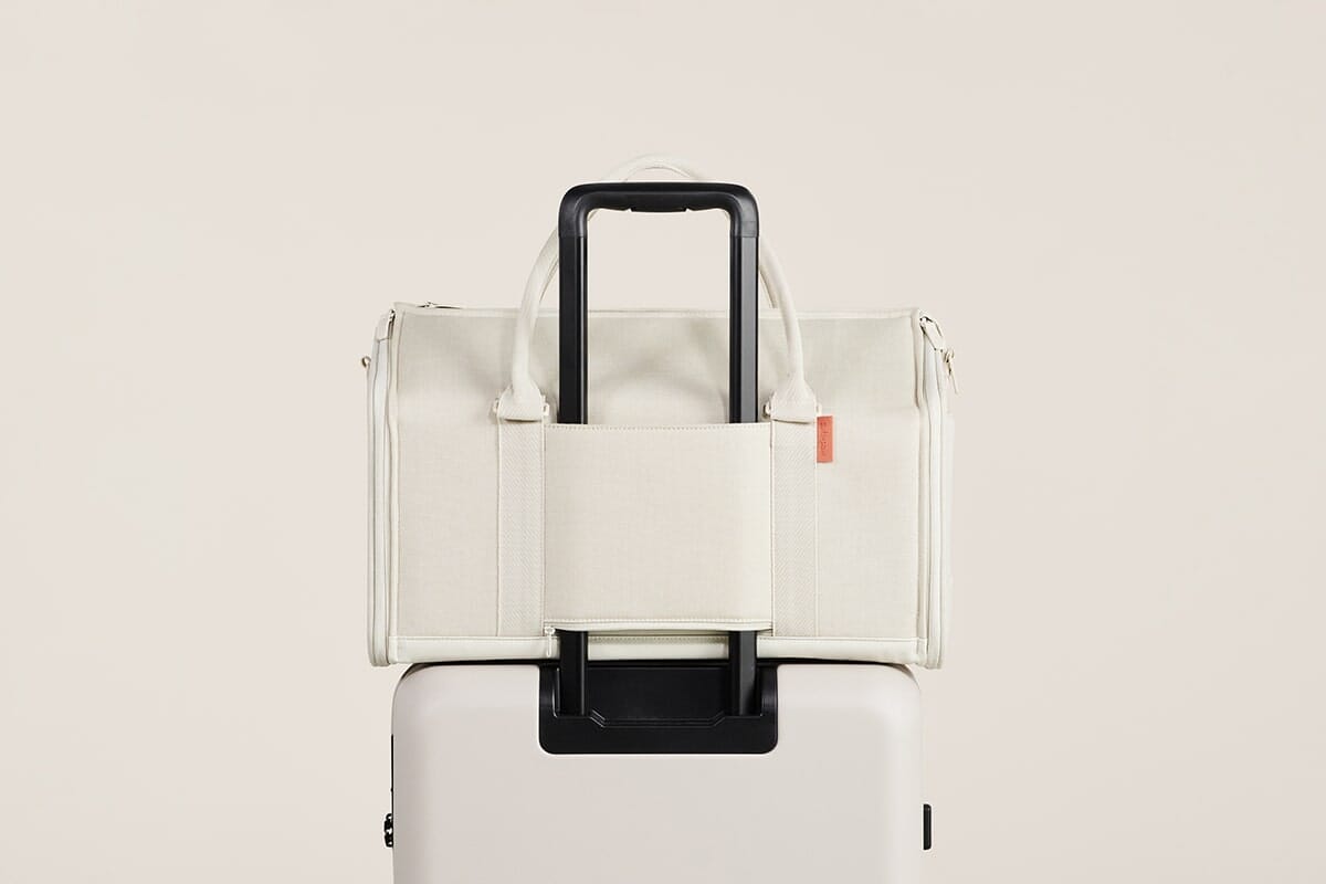 Porto Airline-Approved Cat Carrier - Transforming Travel Crate with Faux Shearling