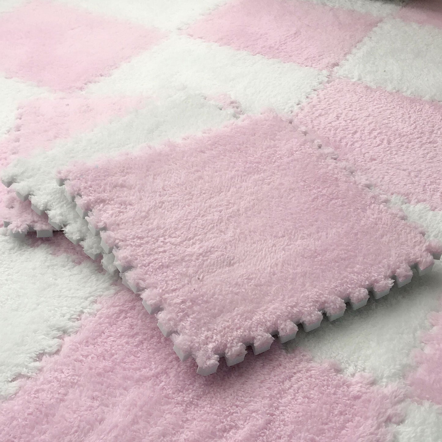 Soft Plush Carpet Tiles - Pet-Safe Floor Covering for Rabbit Play Areas
