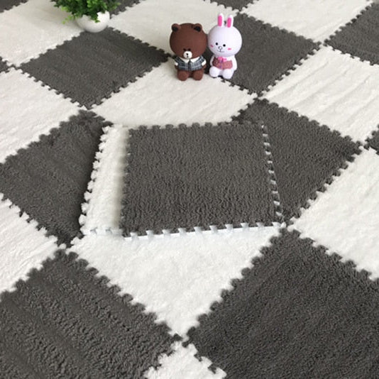 Soft Plush Carpet Tiles - Pet-Safe Floor Covering for Rabbit Play Areas