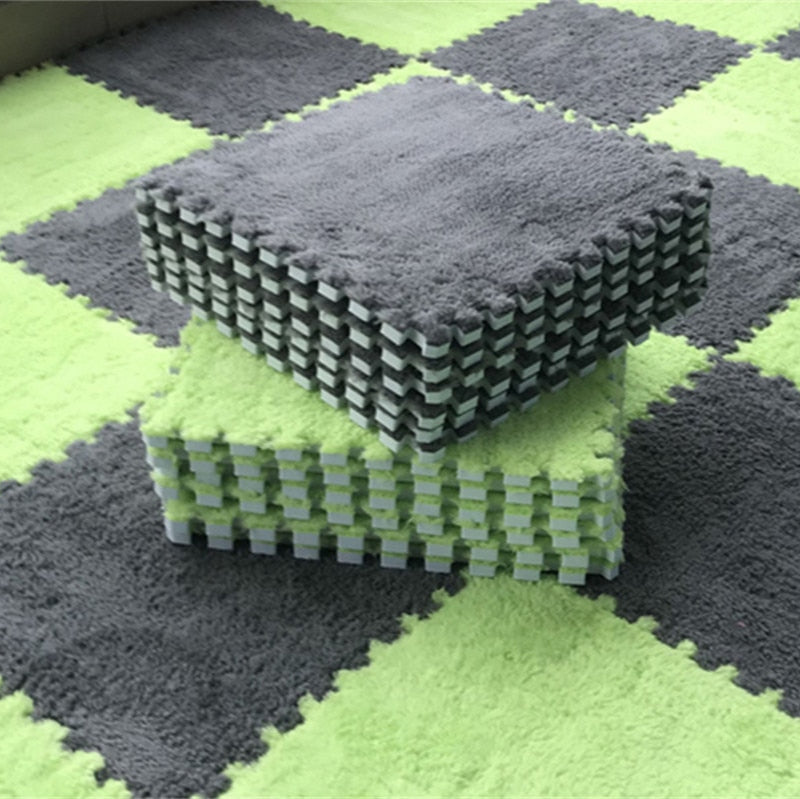 Soft Plush Carpet Tiles - Pet-Safe Floor Covering for Rabbit Play Areas