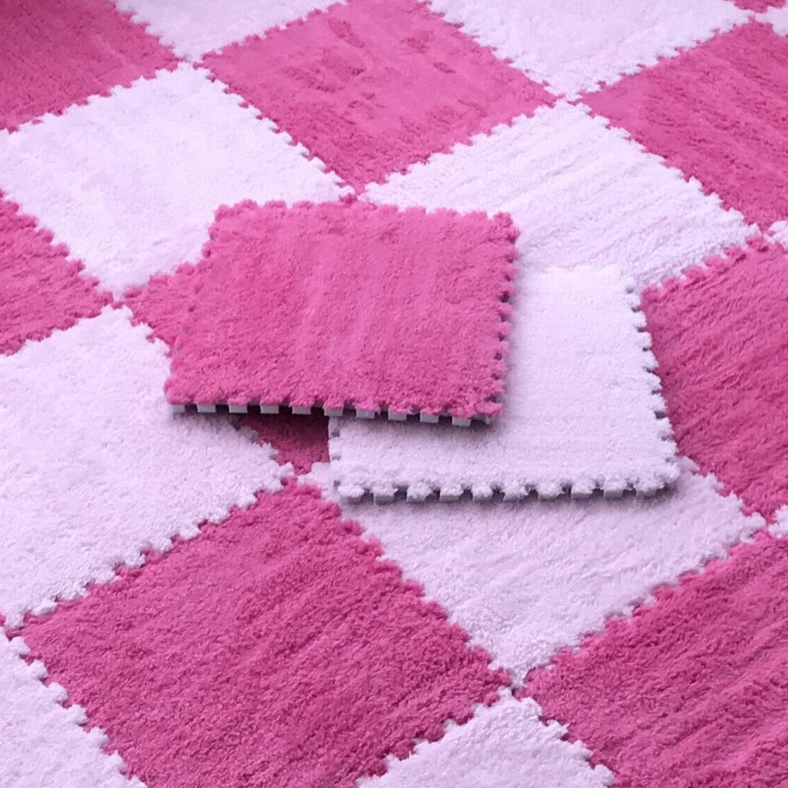 Soft Plush Carpet Tiles - Pet-Safe Floor Covering for Rabbit Play Areas