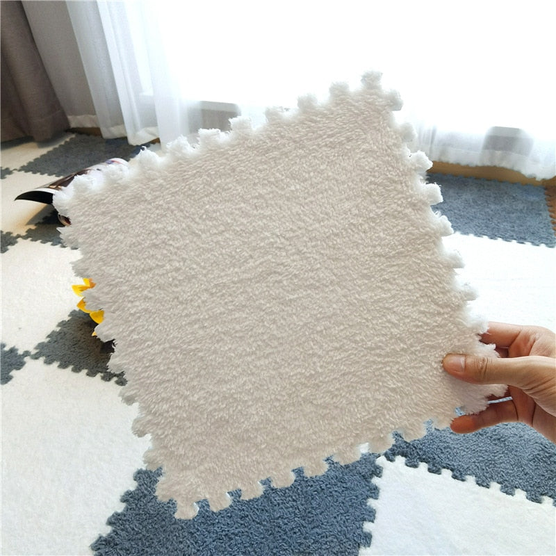 Soft Plush Carpet Tiles - Pet-Safe Floor Covering for Rabbit Play Areas