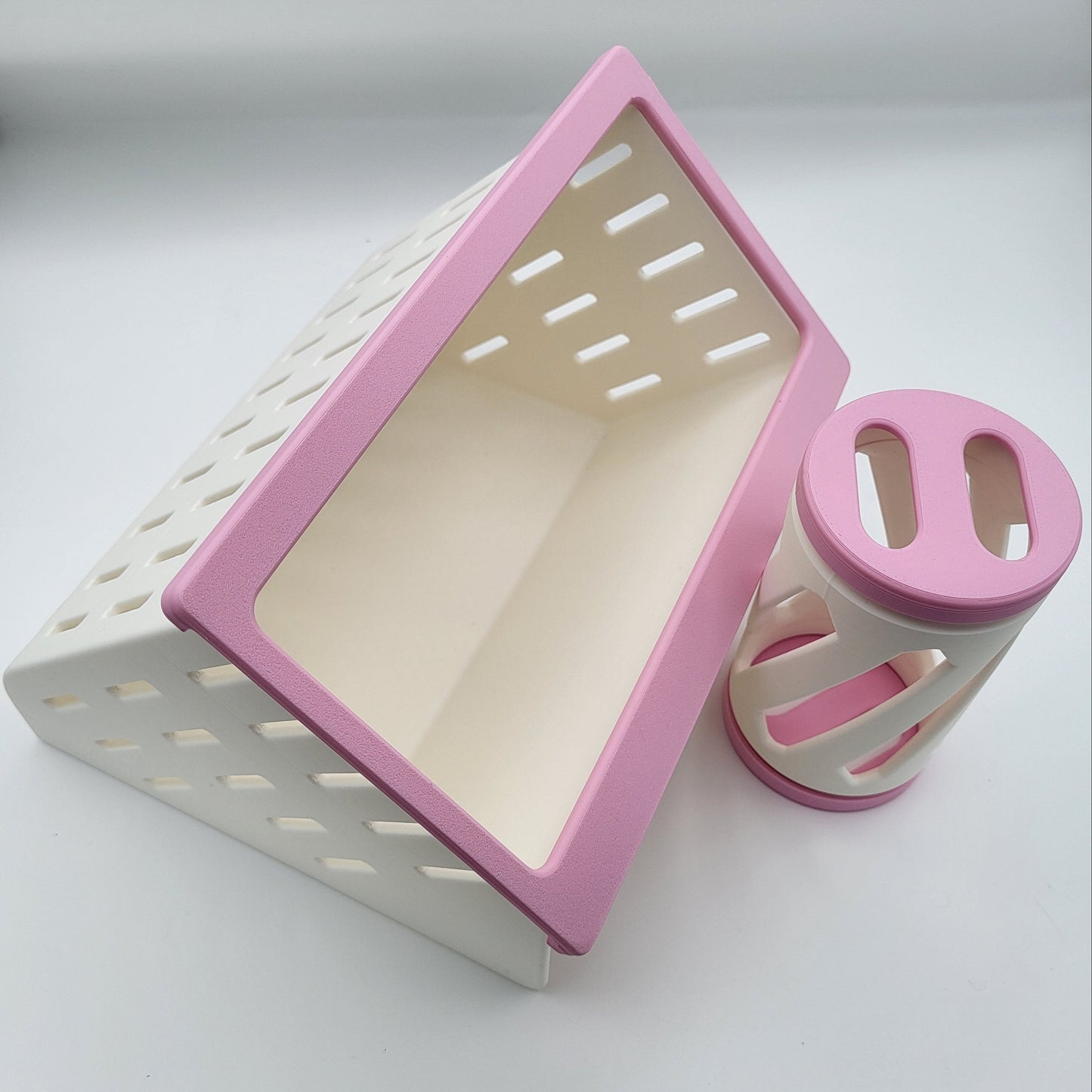Open Air Hay Feeder and Hay Roller Bundle | 6 Colors Bubblegum Pink